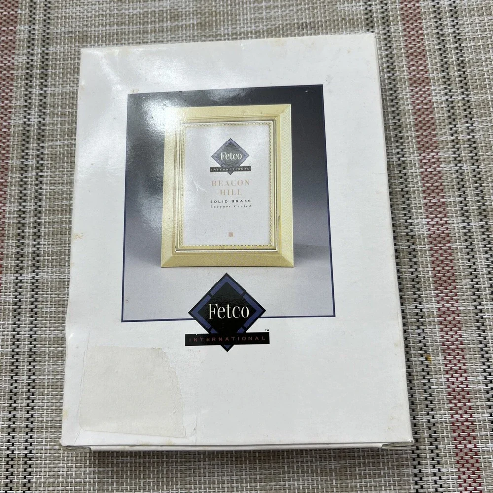 VTG NIB FETCO Int. Beacon Hill Solid Brass Lacquer Coated Picture Frame 3.5x5